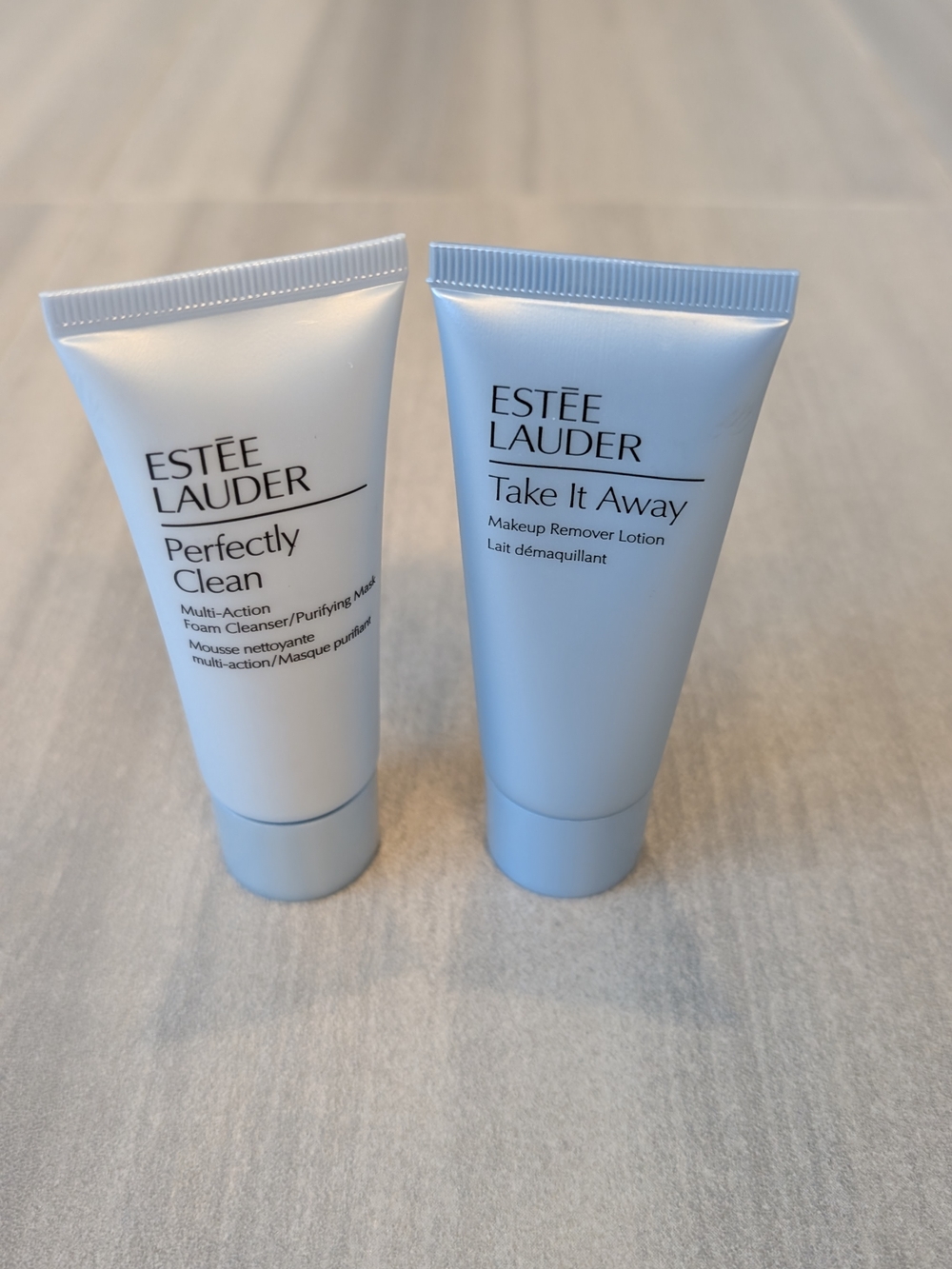Estée Lauder Perfectly Clean & Take It Away Twin Set - Light Blue